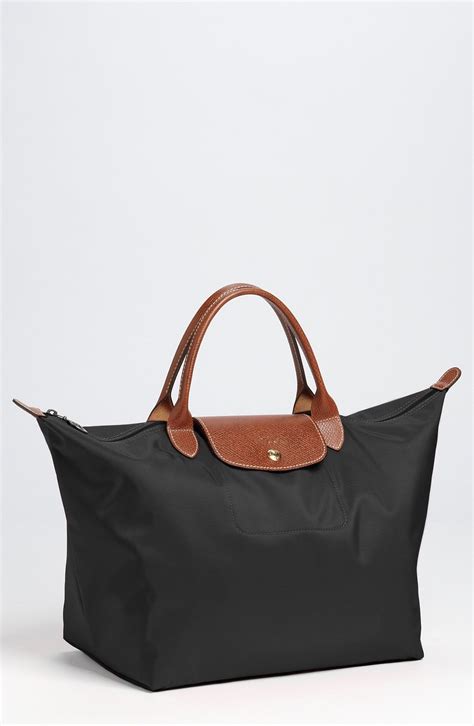 closer online longchamp bag.